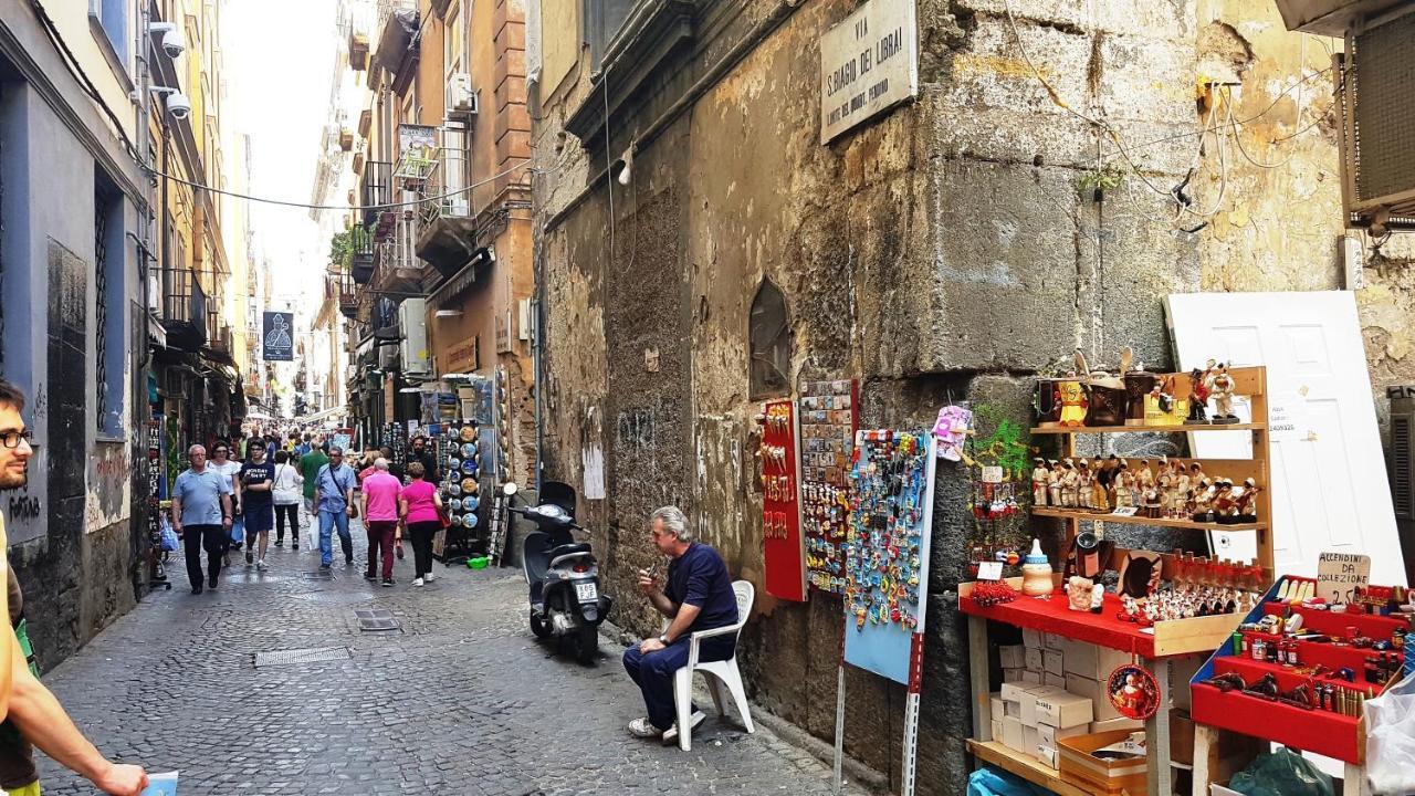 Couette-café Metro Duomo Naples